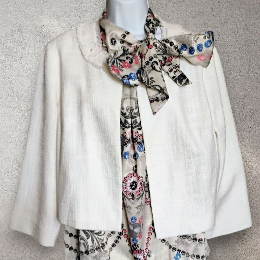 Karl Lagerfeld Ivory Cropped Faux Tweed Jacket Size Large Open Front XL